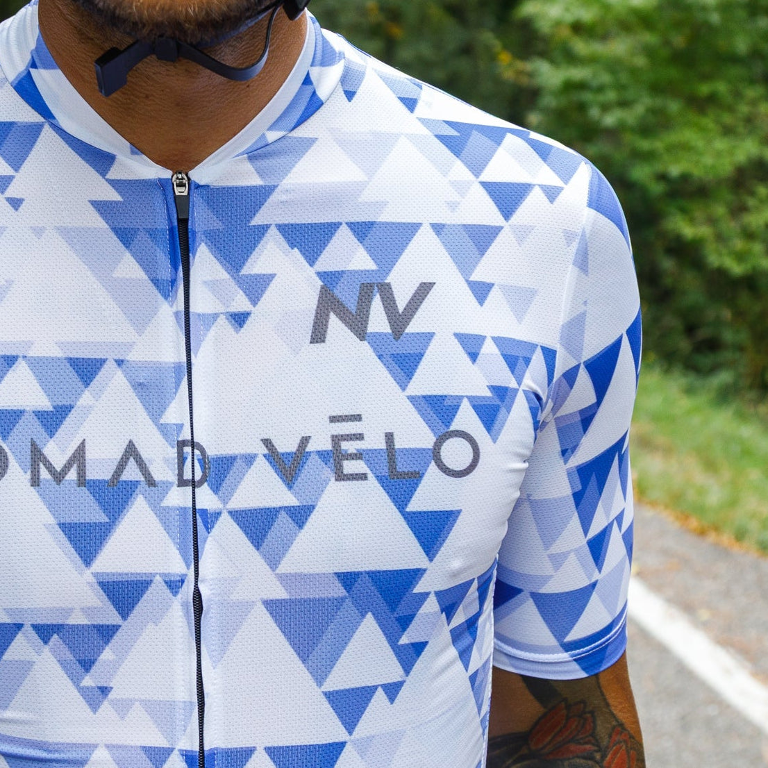Cycling Blue Aero Jersey – Short Sleeve Race Fit Geometric Pattern Fast Rides | Nomad Vélo