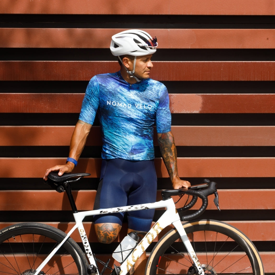 Cycling Navy Cargo Shorts – Padded Multi-Pocket Comfort Endurance Storage | Nomad Vélo