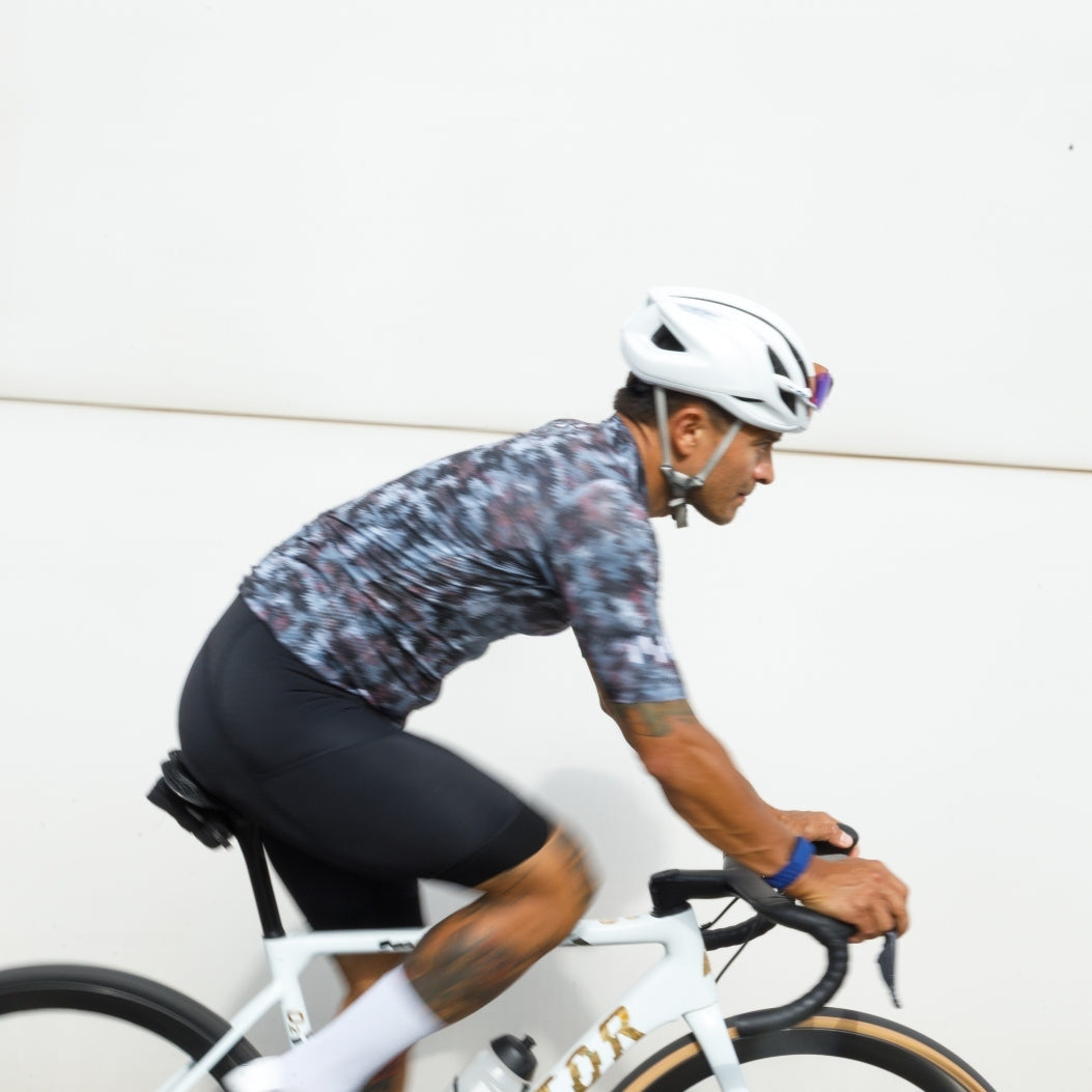 Cycling Distorsion Jersey – Short Sleeve Aero Fit Optical Print Impact Design | Nomad Vélo
