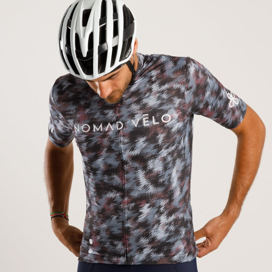 Cycling Distorsion Jersey – Short Sleeve Aero Fit Optical Print Impact Design | Nomad Vélo