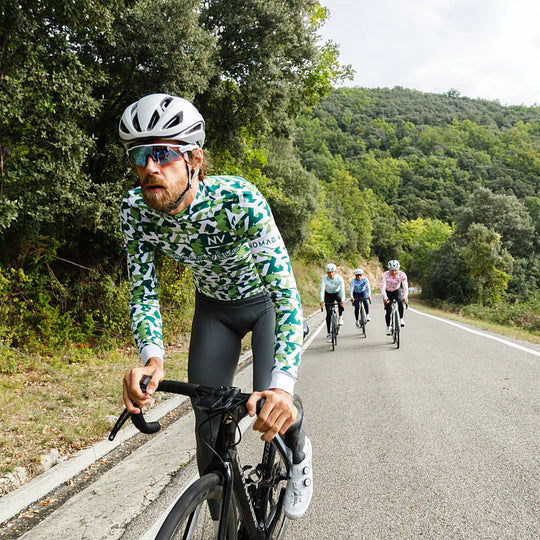 Cycling Green Camouflage Jersey – Long Sleeve Aero Fit for Climbs | Nomad Vélo